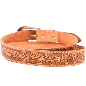 Cinturón de herramientas manuales de cuero occidental para hombre con grabado floral personalizado para jeans con cinturón de latón elegante con hebilla de una sola punta - Product Image 1