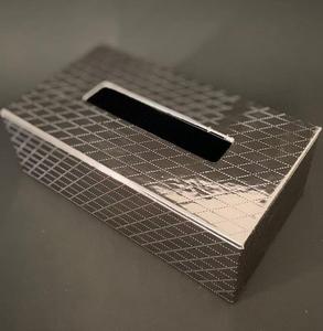 Modern Metal Tissue Box with Diamond Pattern Design Convenient for Home Use - Product Image 4