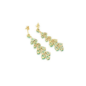 Pendientes Colgantes de Esmeralda Zambiana con Corte de Pera de 3.76 CTW, Certificados por IGI, con Hoja de Oro Sólido de 14k, Listos para Enviar - Product Image 6