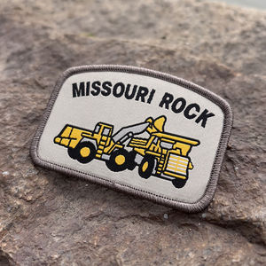 Écussons tissés personnalisés |   Badges logo haute densité pour vestes, chapeaux et sacs |   Usine OEM en gros - Product Image 3