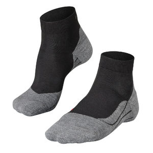 Chaussettes de sport athlétiques pour hommes, couleur unie, compression, personnalisables avec votre propre logo, pour le badminton, le cyclisme et la course à pied. - Product Image 4