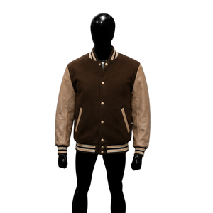 Chaqueta Varsity Premium de Lana Marrón con Mangas de Cuero Beige, Chaqueta Bomber de Béisbol Personalizada con Letras para Hombre y Mujer, Venta al Por Mayor - Product Image 1