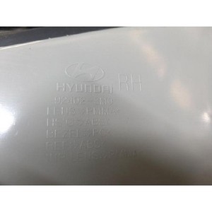Feu arrière droit complet, côté droit, d'occasion, référence OEM 924023M000 - Product Image 6