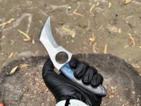 Handgefertigtes D2-Stahl Karambit-Messer in Industriequalität mit Pakkaholzgriff für Kampf- und Campingzwecke, kundenspezifische OEM/ODM-Fertigung