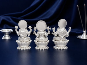 Jaipur Metals - Ídolo de Laxmi Ganesh Saraswati con forma de loto largo, chapado en plata 999 |   100% Latón |   10.5x9x5.5cm |   152g |   Boda Hecha a Mano - Product Image 4