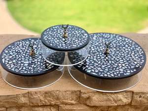 Porta Dulces NoorMajlis para Ramadán, Caja de Almacenamiento de Dulces Acrílica con Incrustaciones de Madreperla Hecha a Mano para Mesas de Iftar Elegantes y Decoración Árabe del Hogar - Product Image 5