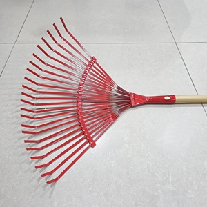 Râteau de jardin en acier à 22 dents avec manche en bois - Product Image 6