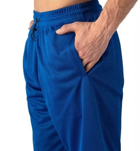 Pantalones Cortos Deportivos de Malla para Hombre de Alta Calidad para Verano, con Logotipo Personalizado Bordado, Transpirables, para Gimnasio - Product Image 3