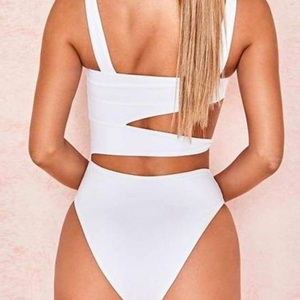 ชุดว่ายน้ำบิกินี่แบบผูกด้านหน้า Flirty Waves พร้อมสายผูกปรับได้ด้านข้าง เพิ่มความมั่นใจในวันพักผ่อนริมชายหาด ชุดว่ายน้ำสุดเย้ายวนริมทะเล - Product Image 5