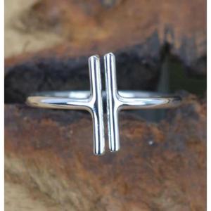 925 Sterling Silver <b>Rainbow</b> Moonstone Bezel Setting Gemstone Ring Minimalist Style Everyday Wear Unisex Jewelry - Product Image 3