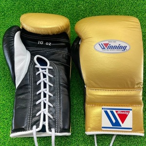 Gants de boxe à lacets de haute qualité, fabriqués sur mesure, design OEM, fabriqués en cuir véritable, gants de sparring, par un fabricant de premier plan - Product Image 1