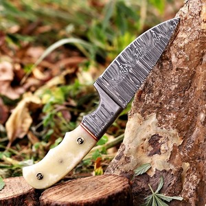 Cuchillo Skinner de Acero de Damasco Hecho a Mano con Mangos de Madera de Palisandro y Funda de Cuero, Cuchillo Personalizado - Product Image 5