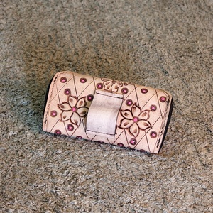 Genuine Leather Women's <b>Wallets</b> Vintage Style <b>Waterproof</b> Anti-Theft Personalized Gifts Clutch Cover Hand craved Bulk order - Product Image 4