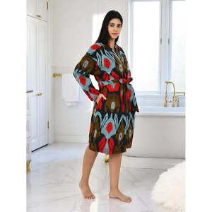 Chaqueta tipo Duster de Algodón Tejido para Mujer, Abierta por Delante, Suave, Bordada a Mano con Bordado Suzani, Estilo Boho Gypsy Resort Sostenible - Product Image 2