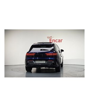 Genesis GV70 2.5T AWD SUV a Gasolina, Modelo Agosto 2024, 59,380 km, Transmisión Automática, Asientos de Cuero, Cámara Trasera, Volante a la Izquierda - Product Image 3