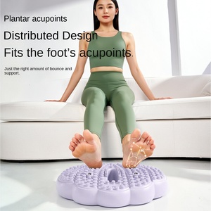 Macyo - Tapete de Acupresión Magnético Inflable de PVC para Uso Doméstico, Tapete de Masaje de Pies para Terapia de Meridianos, Ejercitador de Pies Antideslizante - Product Image 1