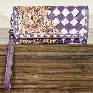 Nuevo Bolso de Mano de Cuero Vacuno Hecho a Mano para Mujer con Correa de Muñeca, Diseño Floral Tallado, Estilo Occidental, Patrón a Cuadros para Damas - Product Image 5