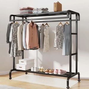 Perchero de Esquina Metálico Resistente para Interiores con 3 Estantes, Fácil de Montar, Soporte para Almacenamiento de Ropa - Product Image 4