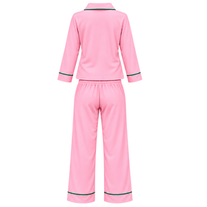 ชุดนอนสีชมพูสำหรับผู้หญิง พร้อมแถบสีเขียวและลายปักรูปหัวใจ AKA เสื้อเชิ้ตแขนยาวติดกระดุมด้านหน้า จับคู่กับกางเกงขายาวมีเชือกผูก - Product Image 2
