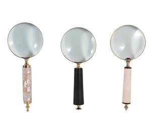 Lupa clásica fabricada con una lente óptica de alta claridad para una visualización mejorada. - Product Image 3