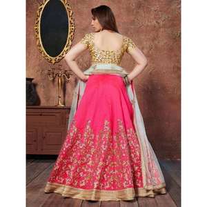 Ropa de boda de seda bordada con hilo rosa-amarillo Lehenga Choli - Product Image 4