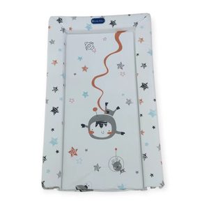 Ensemble de matelas à langer pour bébé avec mousse à motif étoile et autres matériaux imperméables en gris, blanc et couleurs pastel pour les soins de bébé de 0 à 24 mois - Product Image 5