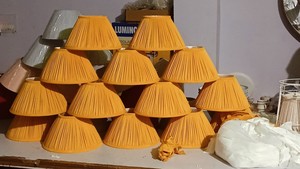 Abat-jour tendance en lin fait main d'inspiration asiatique pour lampes de table et lampadaires d'hôtel, blanc et coloré - Product Image 5