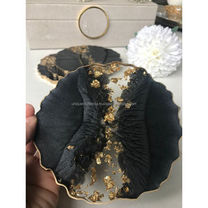 Posavasos de resina hechos a mano con purpurina y borde elegante | Drinkware Decoración de mesa moderna Juego de accesorios de resina artística - Product Image 2