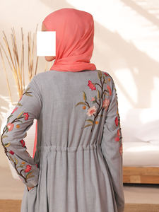 Abaya Traditionnelle Femme Musulmane en Gros, Abayas Imprimées à Manches Longues, Double Robe Ouverte sur le Devant, en Polyester, Col en V - Product Image 5