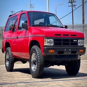 Nissan Pathfinder S-E V-6 4x4 de 1989 - Product Image 1