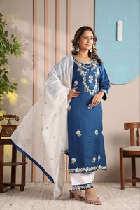 Ensemble Kurta Pantalon Dupatta en Coton Pur pour Femmes, Vêtements de Fête - Product Image 4