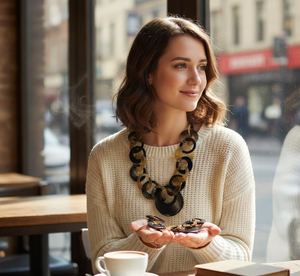 Collar de moda hecho a mano para verano con discos ovalados pulidos de cuerno de búfalo negro y cadena de eslabones sólidos para fiestas - Product Image 5