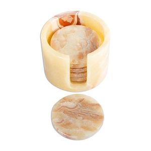 Sous-verres en bois naturel pour boissons chaudes et froides |   Sous-verres faits à la main en bois de manguier |   Utilisation à domicile, au bureau et au restaurant - Product Image 6