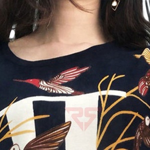 เสื้อยืดพิมพ์ลายการ์ตูนสำหรับผู้หญิงเสื้อยืดพิมพ์ลายกราฟฟิกออกแบบได้ตามที่ต้องการ - Product Image 2