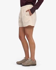 Shorts pour femmes en popeline de coton, taille mi-haute, fermeture élastique, logo personnalisé, couleur unie ivoire, séchage rapide, meilleure qualité, Bangladesh - Product Image 4