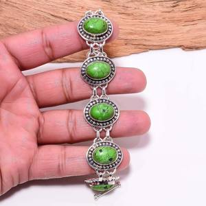 Pulsera de turquesa verde con cierre de plata estilo boho, hecha a mano, con gemas, pulsera llamativa, regalo para ella - Product Image 2