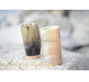 Verre à boire artisanal en corne de buffle |   Gobelet en corne polie naturelle - Product Image 3