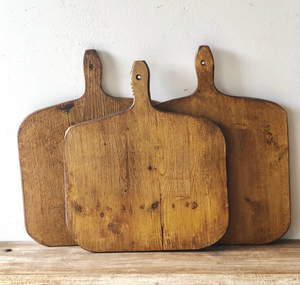 Hot Selling Tayyab Handicrafts Square Bamboo Cutting <b>Board</b> with 2.0cm Thickness and Wood Handle for Kitchen Use - Product Image 2