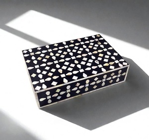 Vintage Style MDF Jewelry <b>Storage</b> Box With Bone & Resin Inlay Design Fashionable Home decor Jewelry Display Box Magnetic closure - Product Image 5