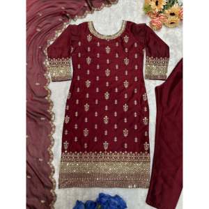 Ensemble haut et pantalon en mousseline de soie pour soirée, avec dupatta brodée - Product Image 1