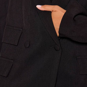 Blazer noir sur mesure pour femme, croisé, coupe ajustée, col en V, anti-plis, pour le bureau, veste de costume, fabricant OEM ODM, vente en gros - Product Image 6