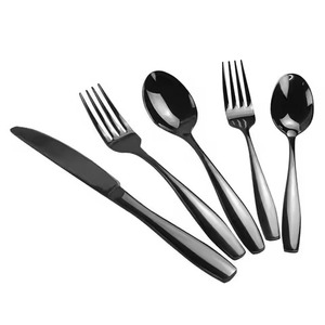 Ensemble élégant de cuillères et fourchettes en métal faites à la main, couverts de haute qualité en acier inoxydable pour restaurant, restauration et service de dîner - Product Image 6