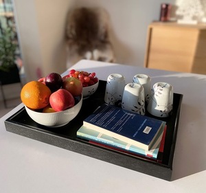 Plateau de service en bois massif fait main, plateau noir décoratif, plateau de service pour le petit-déjeuner, le thé, le café - Product Image 6