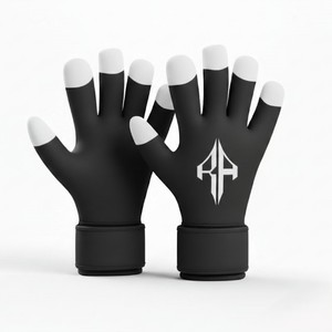 Gants de gardien de but unisexes personnalisés de haute qualité, respirants, en PU, avec protection des doigts et du pouce, par RIVIAN ATLANTIC - Product Image 1