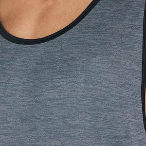 Camiseta sin mangas cómoda para hombre, diseñada para uso diario con tela suave, paneles duraderos y movimiento fácil. - Product Image 6