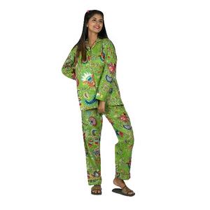 Ensemble de vêtements de nuit d'été à imprimé floral pour femmes nouveauté Collection printemps tissu tissé doux et léger avec impression de bloc de main - Product Image 2