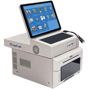 Impresora Fotográfica Profesional DNP DS620A con Resolución de 300x600 Dpi y Kit de Terminal DT-T6 Mini-II - Product Image 2