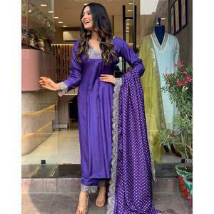 Magnifique ensemble haut, bas et dupatta en soie modal, tenue de soirée élégante, taille 2XL - Product Image 6