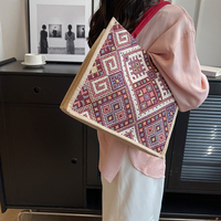 Sac fourre-tout beige ethnique en polyester grande capacité tissé pour femme, sac à bandoulière décontracté pour le shopping et les voyages, style bohème vintage portable avec fermoirs