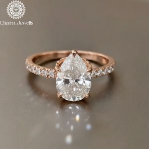 Bague de fiançailles Charm_Jewells en moissanite taille coussin, certifiée IGI, plaqué or rose 3g, sertie à griffes, style romantique pour femme - Product Image 1